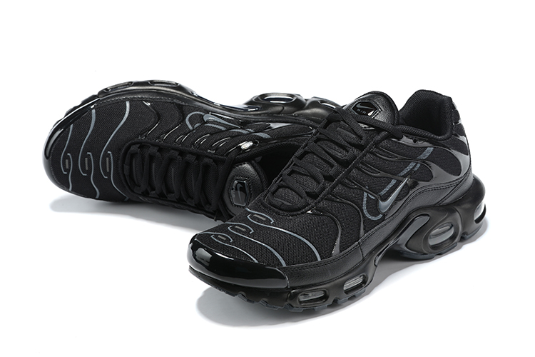 New Nike Air Max Plus Black Shoes - Click Image to Close
